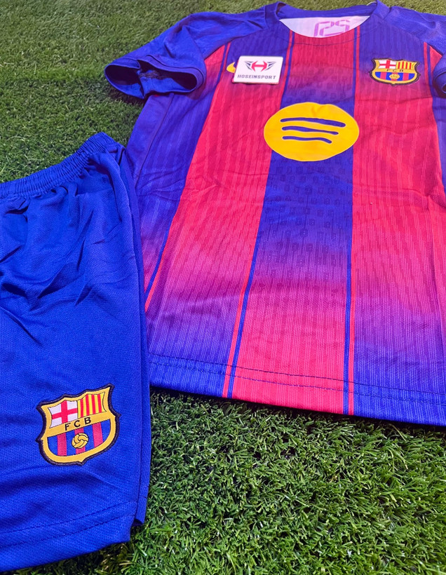 کیت اول بارسلونا 2026