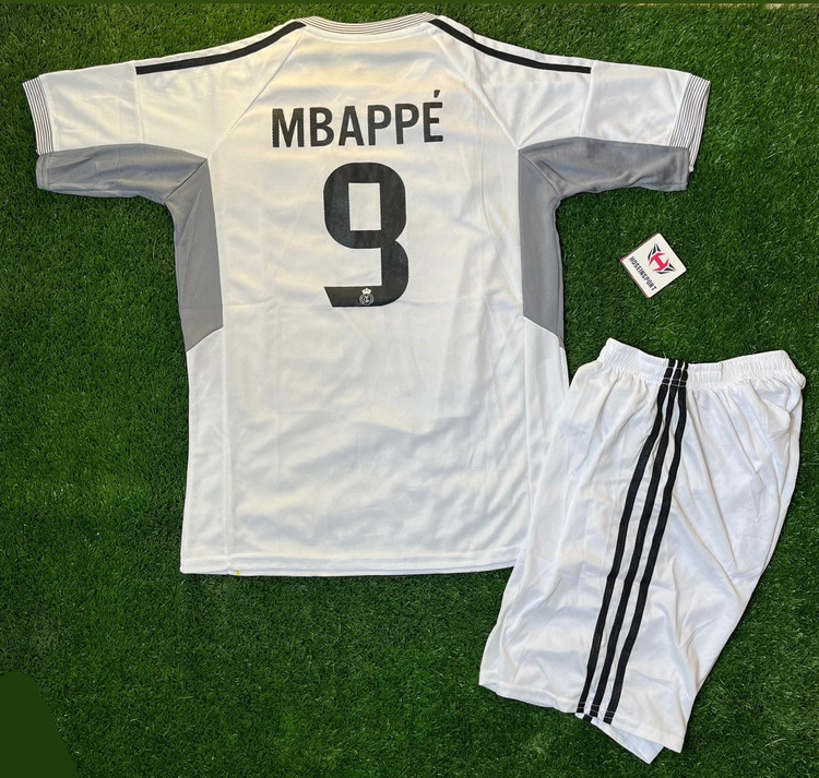 کیت اول رئال مادرید2026